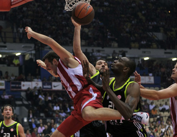 帕柳卡：门将职责是扑救，多纳鲁马、大马丁和裤袜是现役最强（帕柳卡：门将首要是扑救，如今最强当属多纳鲁马、大马丁与库尔图瓦）