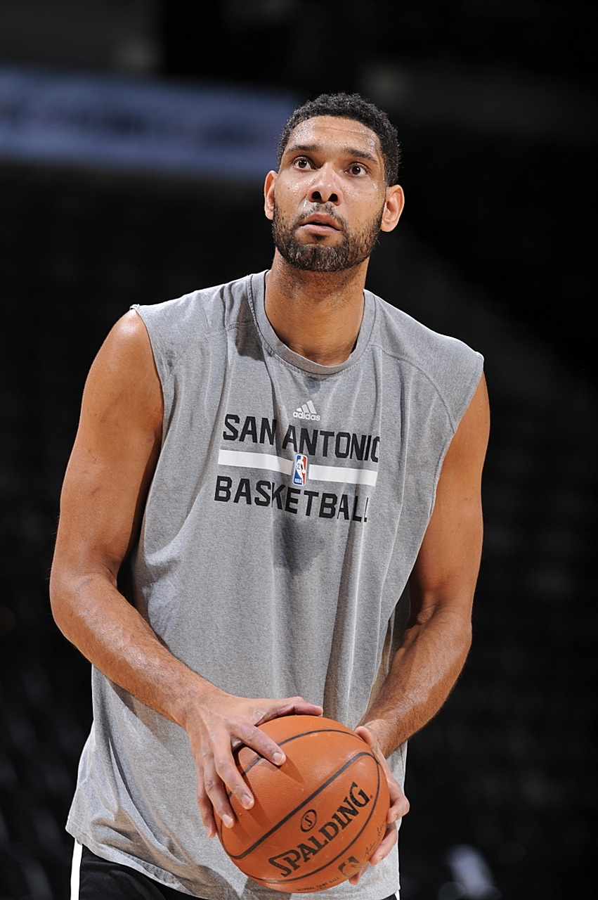 曝皇马已解雇阿隆索！踢曼城后正式官宣 42岁青训传奇任临时教练（传皇马解雇阿隆索：战曼城后将官宣，42岁青训名宿出任临时主帅）