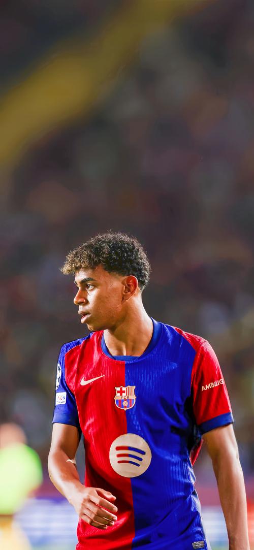 孙兴慜：没踢满全场？我尊重教练的决定，球队比我个人更重要（孙兴慜：未踢满全场无碍，尊重教练安排，球队优先于个人）