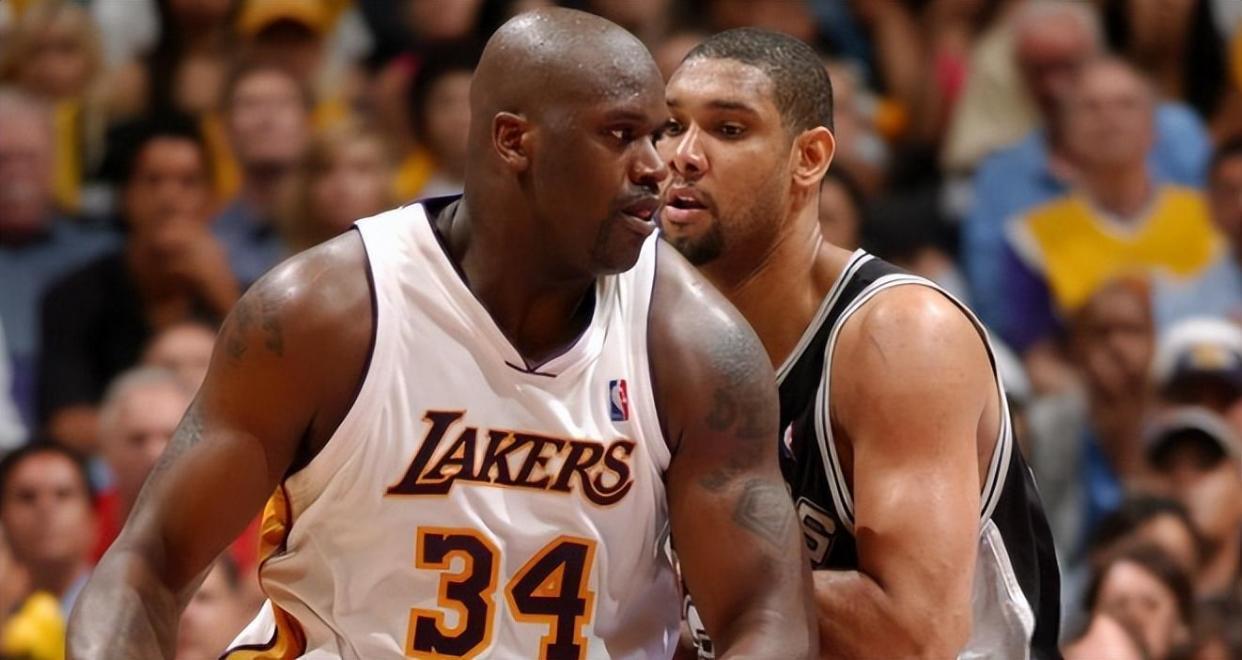 镜报：巴尔韦德不满阿隆索执教风格或考虑离队，曼联对其有意（镜报：巴尔韦德不满阿隆索执教理念或寻求离队，曼联有意引进）