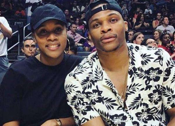 NBA交易市场动态：快船完成外援签约,（快船官宣签下外援，NBA交易市场再起波澜）