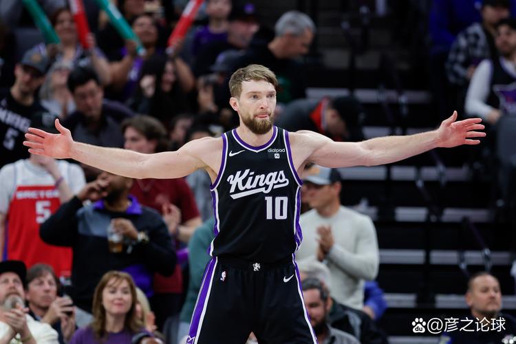 17年前的今天阿森纳战胜曼联，纳斯里踢出生涯最佳一战（17年前今日，阿森纳击败曼联，纳斯里奉献巅峰一战）