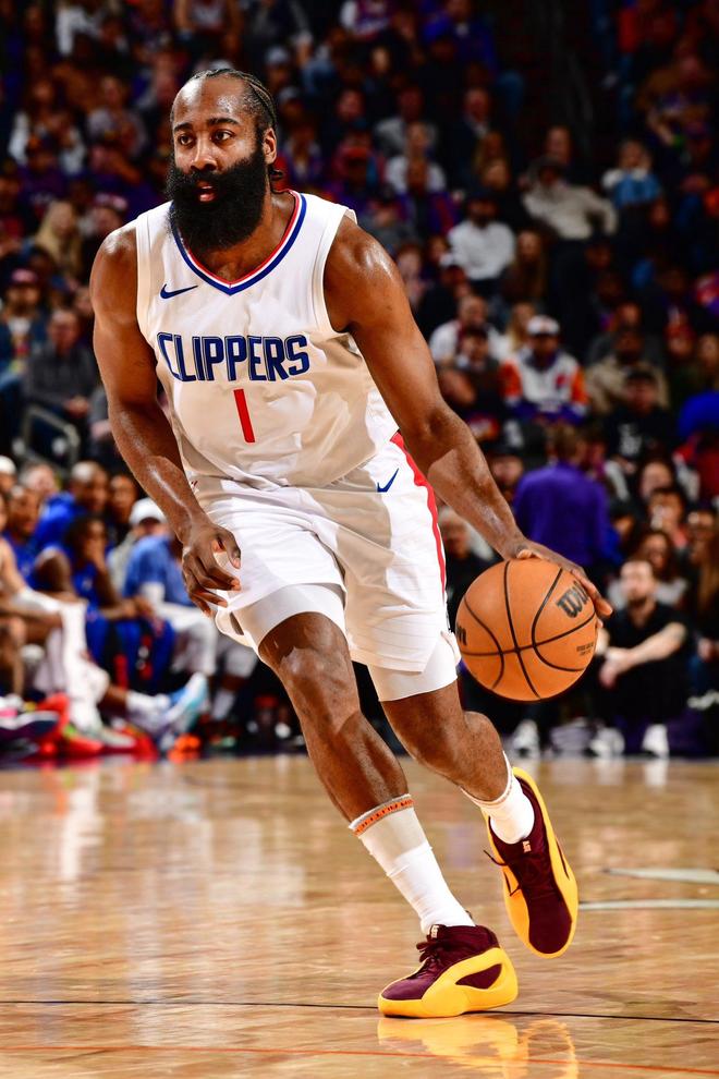 这一球让全队士气爆棚（这一球瞬间点燃全队斗志）