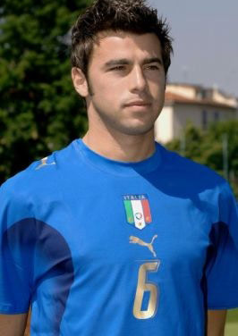 阿斯：虽本赛季上场时间没增加，但塞瓦略斯仍想争夺首发位置（阿斯：本季出场未增，塞瓦略斯仍力争首发）