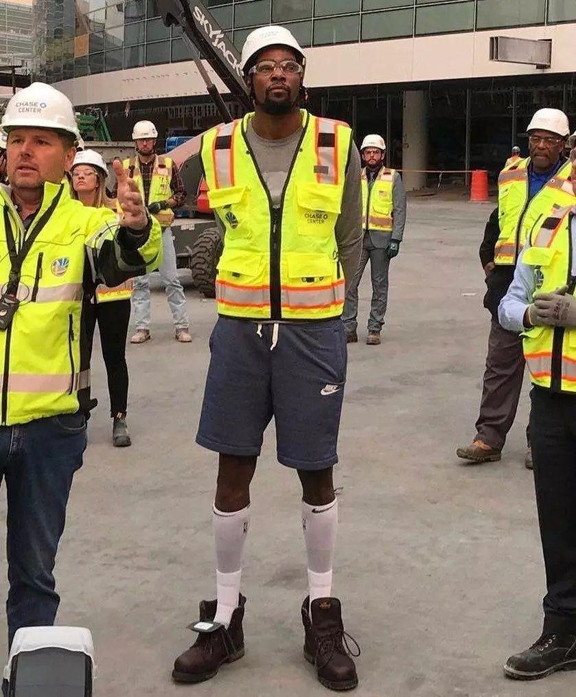 戴维：我一直在努力适应新国家和意甲，进球是我来尤文的目的（戴维：为适应新国家与意甲不断努力，加盟尤文只为进球）